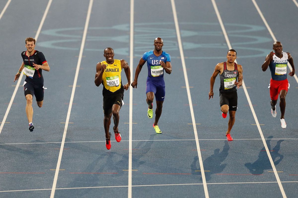 Jak zmieniał się rekord świata w biegu na 200 metrów mężczyzn?